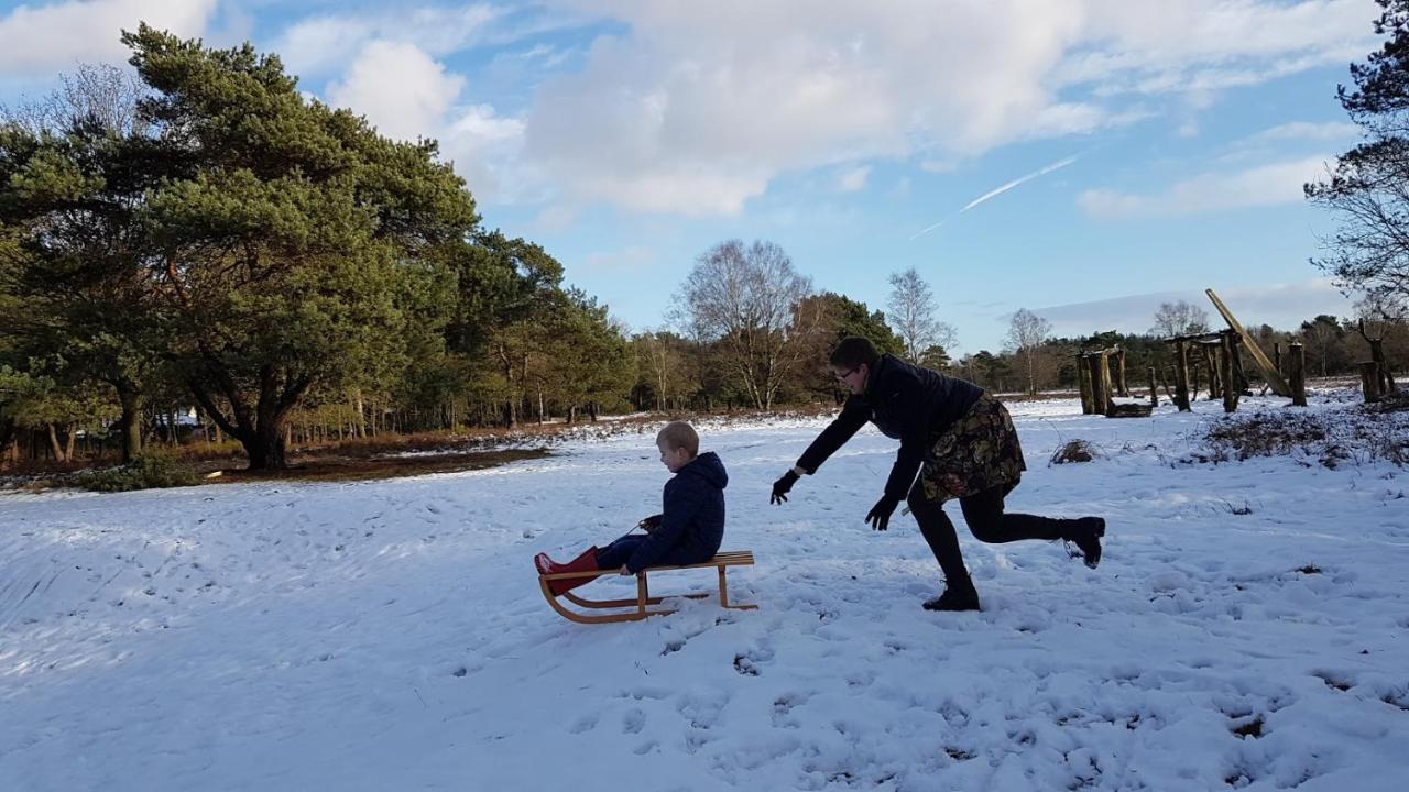Chalet Op De Veluwe # Beuk プッテン エクステリア 写真
